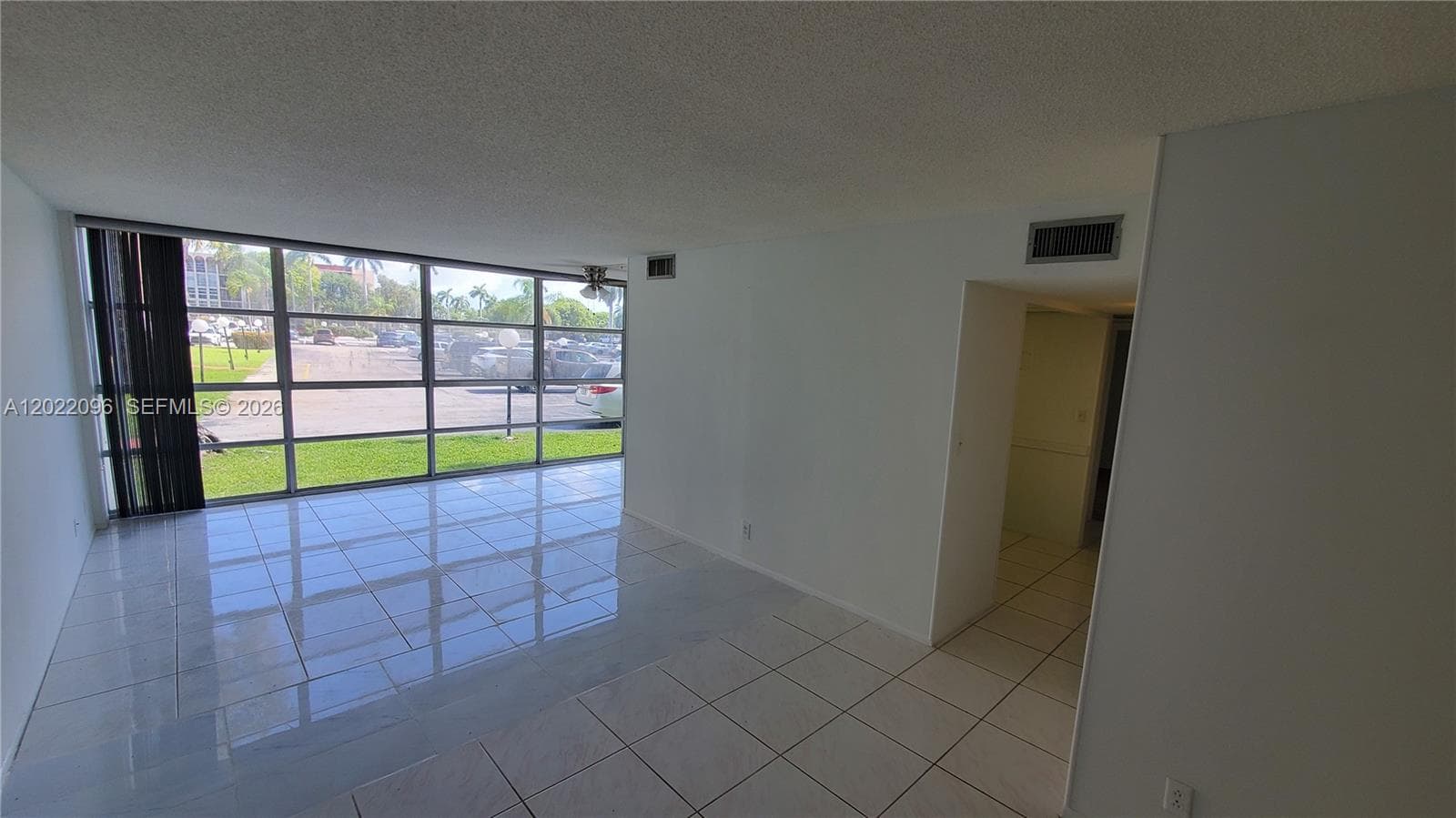 801 Three Islands Blvd # 109, Hallandale Beach, FL 33009 — zdjęcie 4