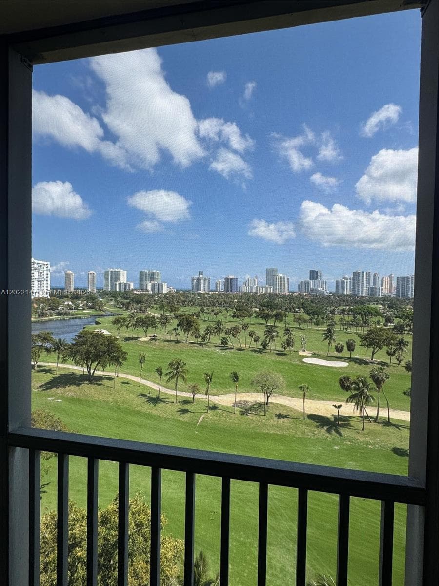 20335 W Country Club Dr # 1205, Aventura, FL 33180 — zdjęcie 5