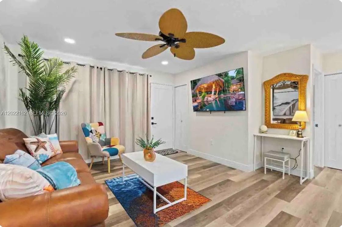 301 N Hollywood Ave, Daytona, FL 32118 — zdjęcie 4