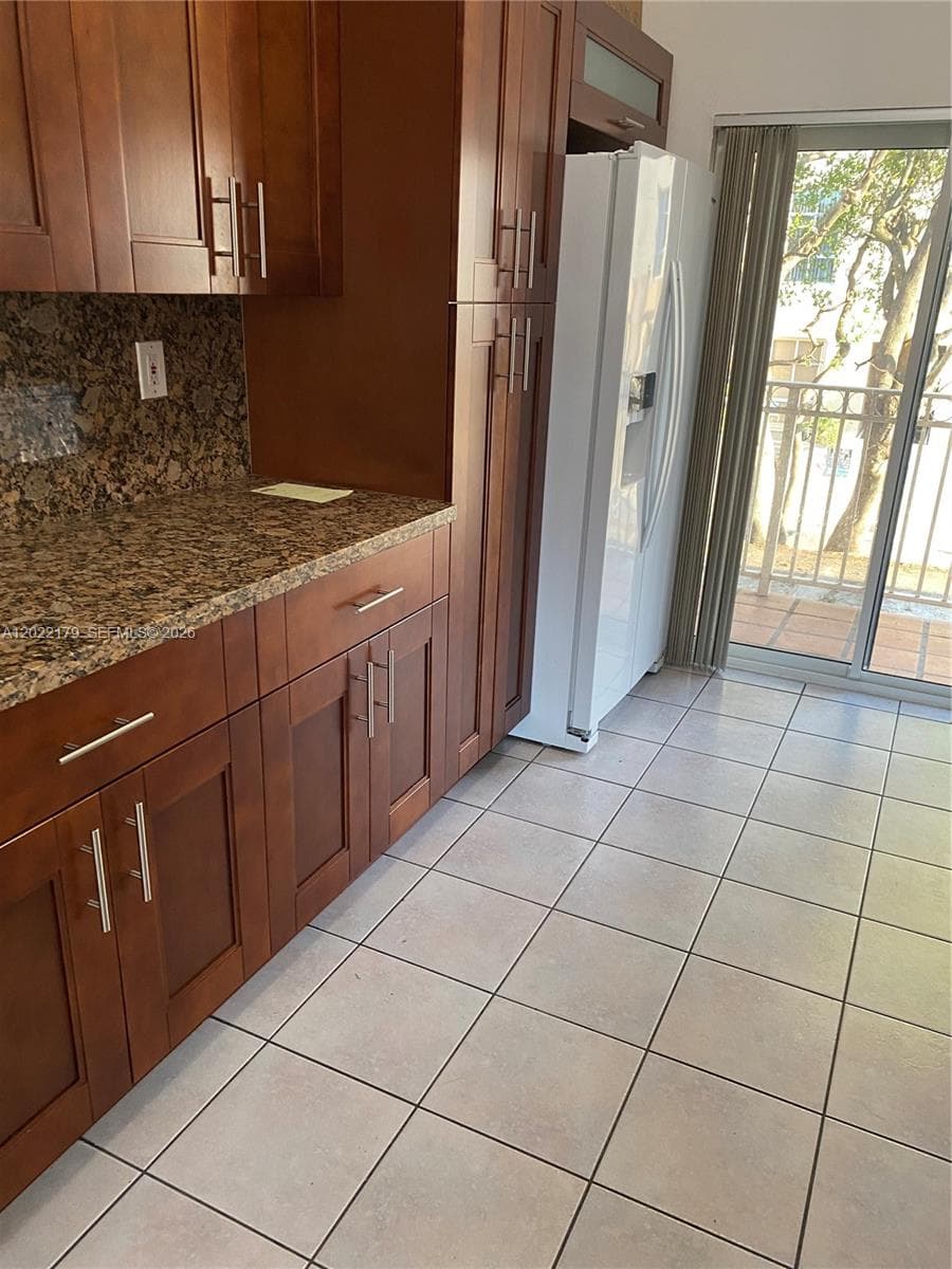7500 W 20th Ave # 202, Hialeah, FL 33016 — zdjęcie 4