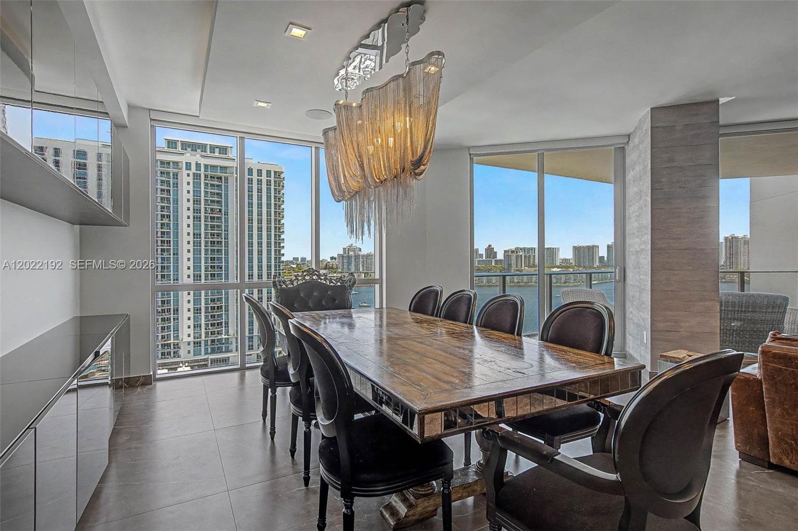 17111 Biscayne Blvd # 1405/07, North Miami Beach, FL 33160 — zdjęcie 5