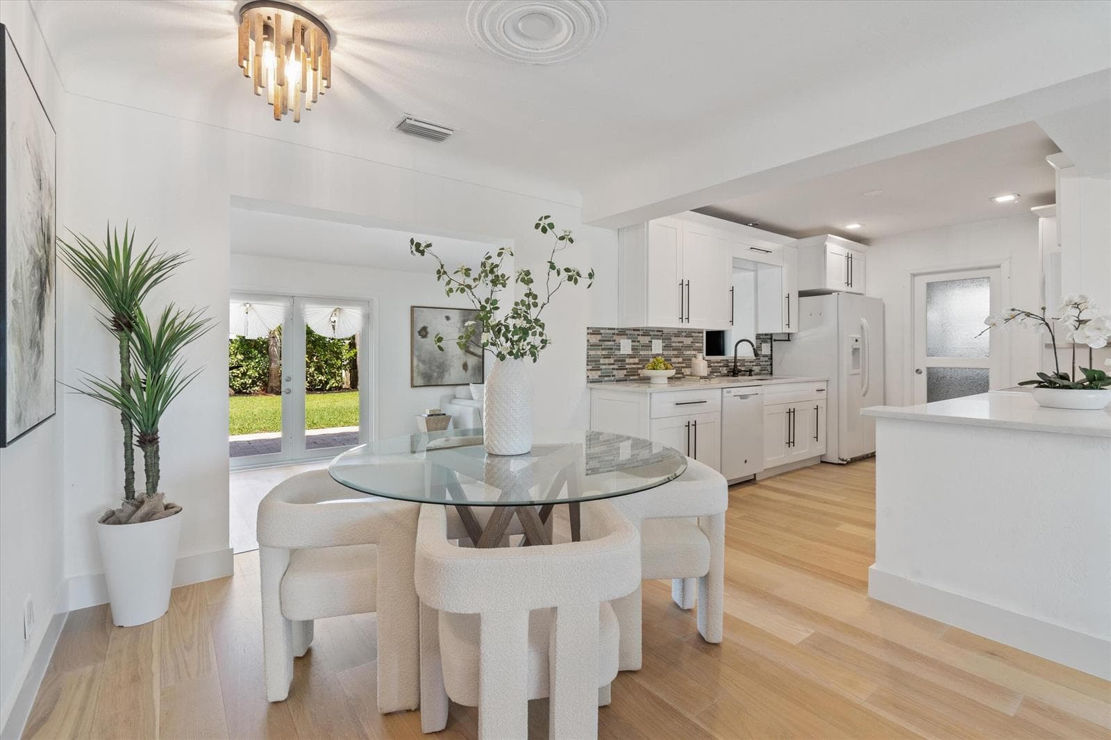 4461 NE 19th Avenue, Oakland Park, FL 33308 — zdjęcie 2