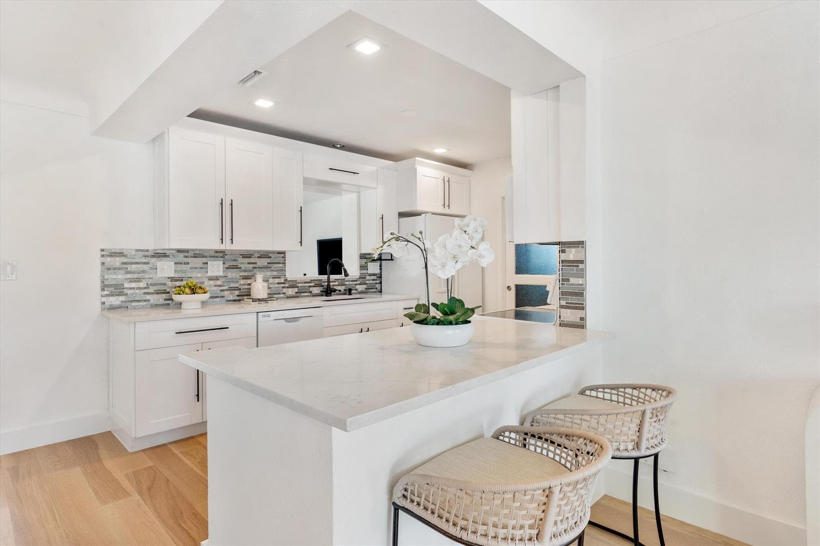 4461 NE 19th Avenue, Oakland Park, FL 33308 — zdjęcie 3