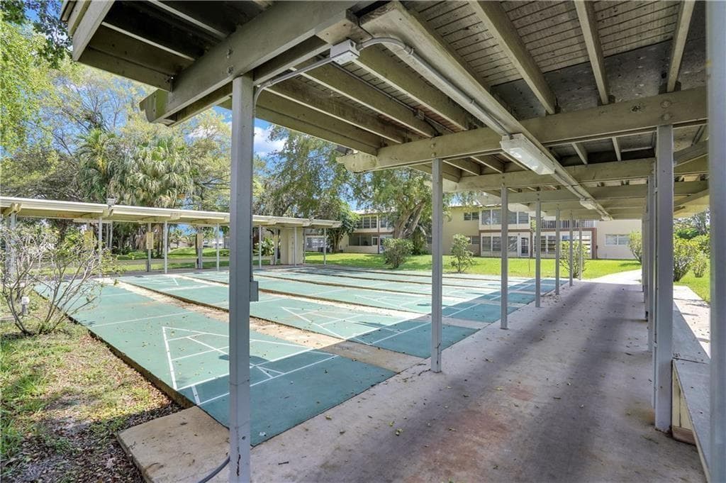 7600 NW 5th Place # 106, Margate, FL 33063