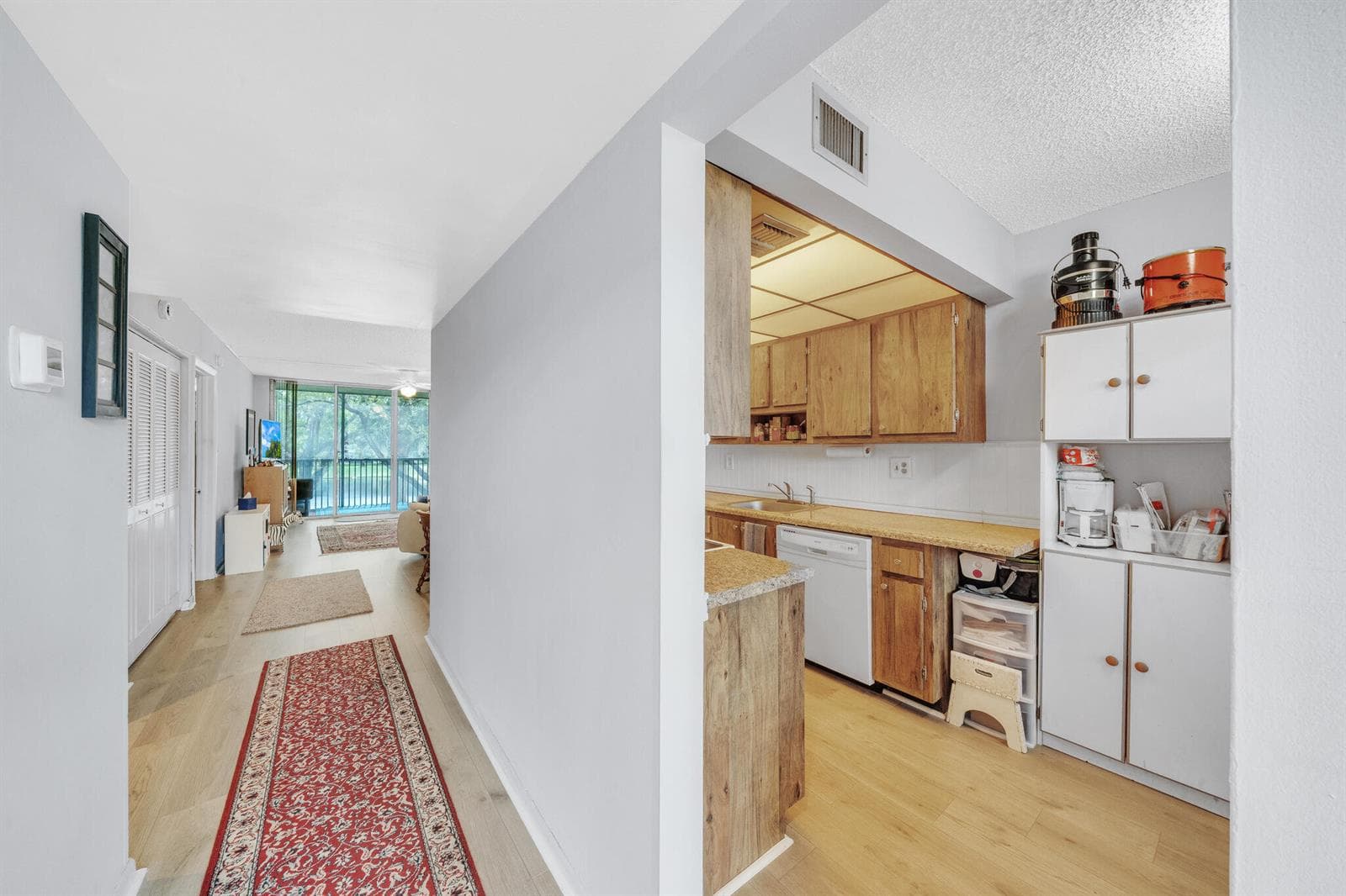 3361 NW 47th Terrace # 231, Lauderdale Lakes, FL 33319 — zdjęcie 3