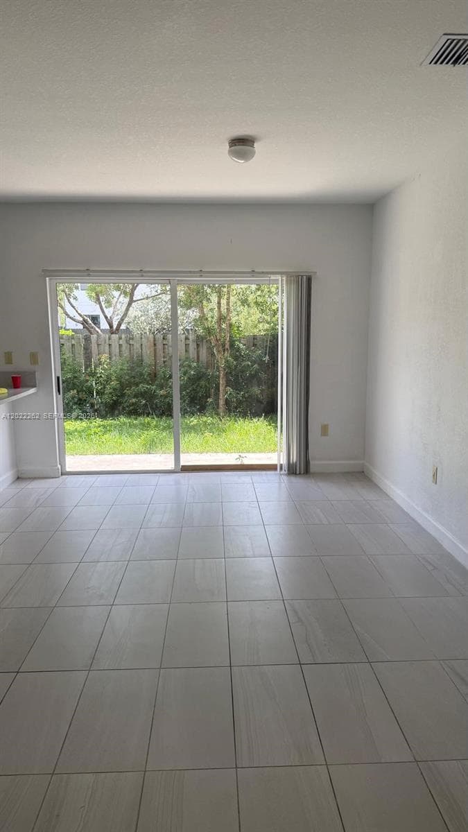 1245 NW 3rd Ln # 1245, Florida City, FL 33034 — zdjęcie 5