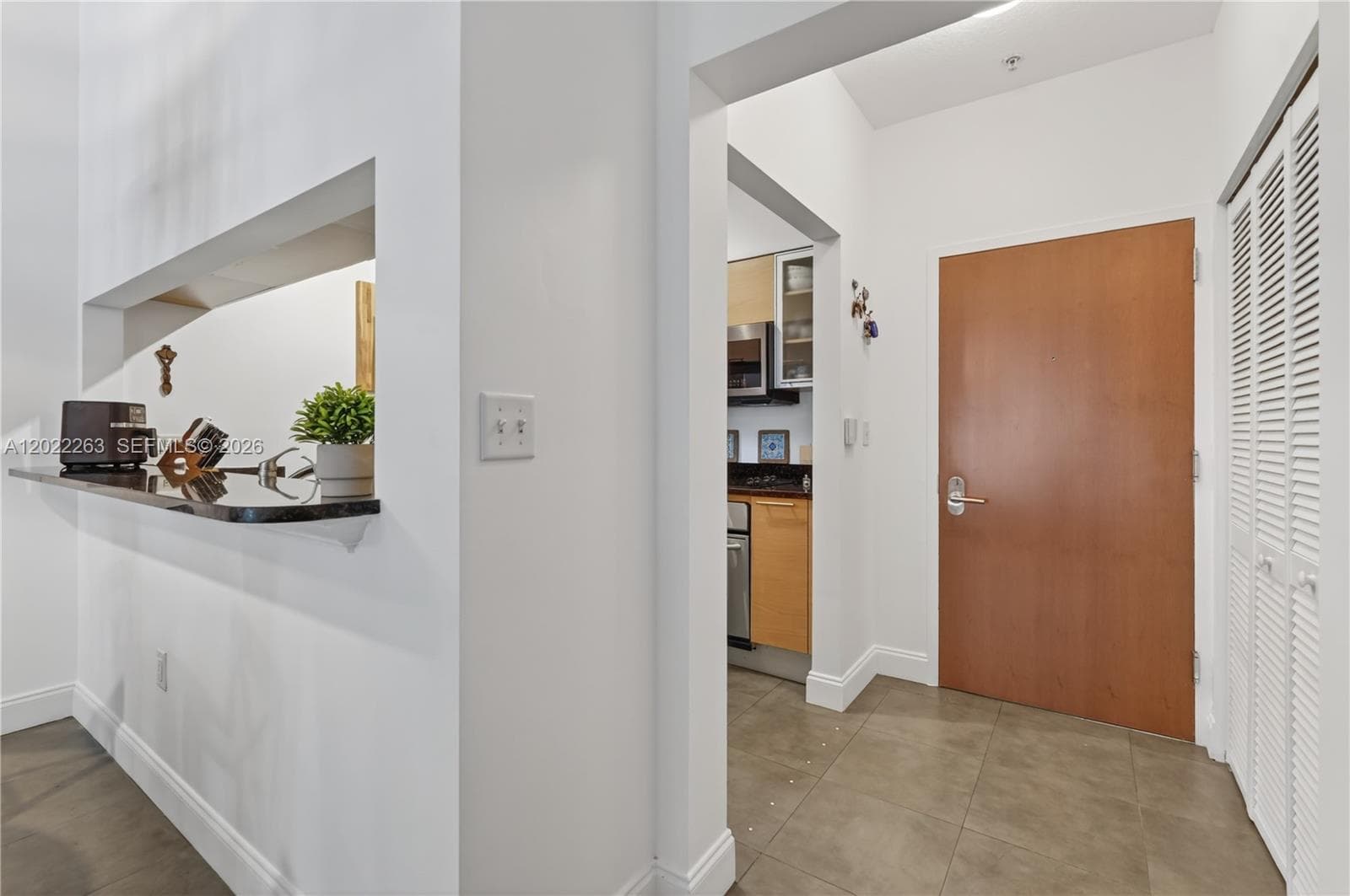 31 SE 5th St # 203, Miami, FL 33131 — zdjęcie 5