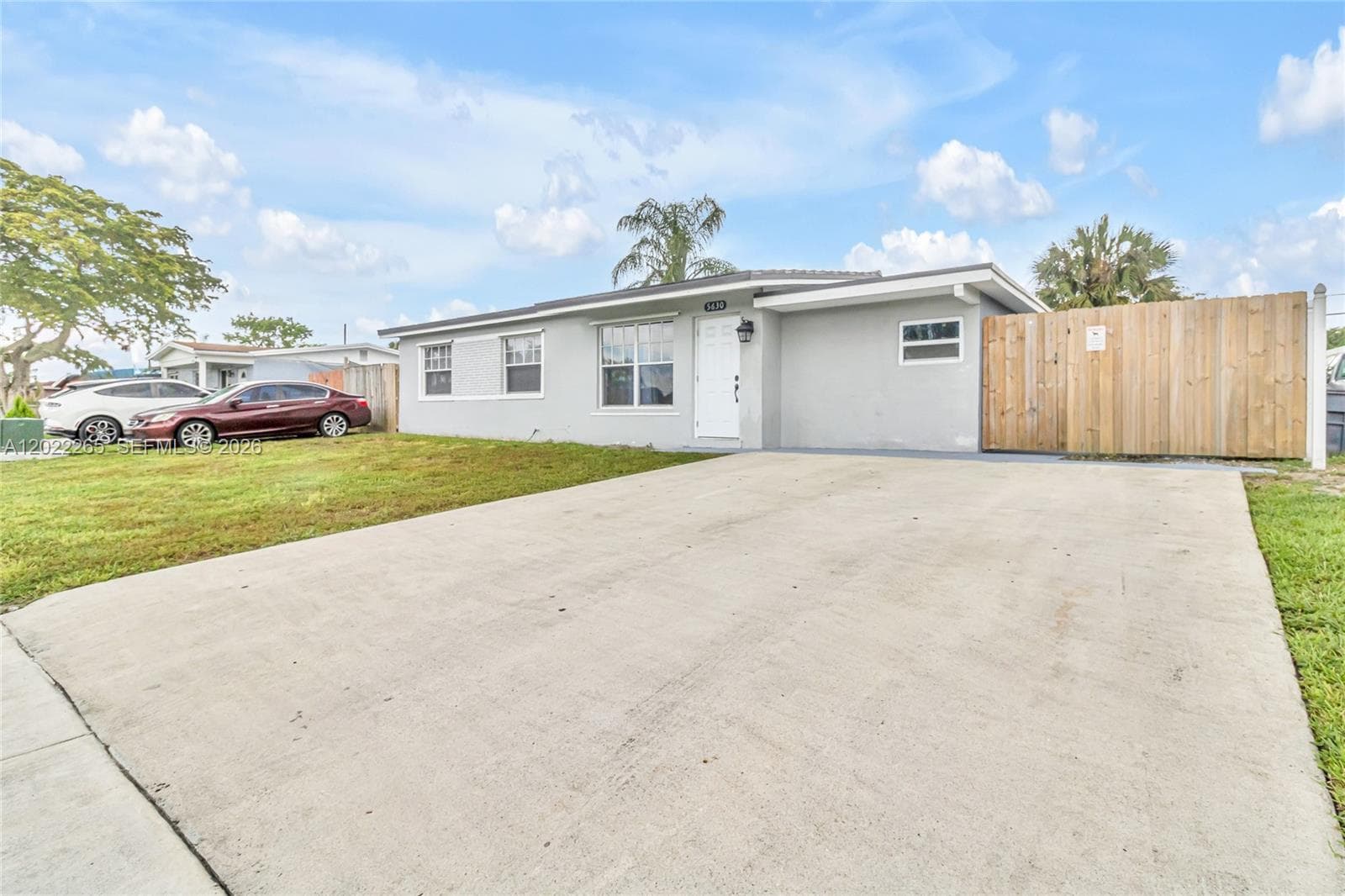 5630 SW 37th Ct, Davie, FL 33314 — zdjęcie 3