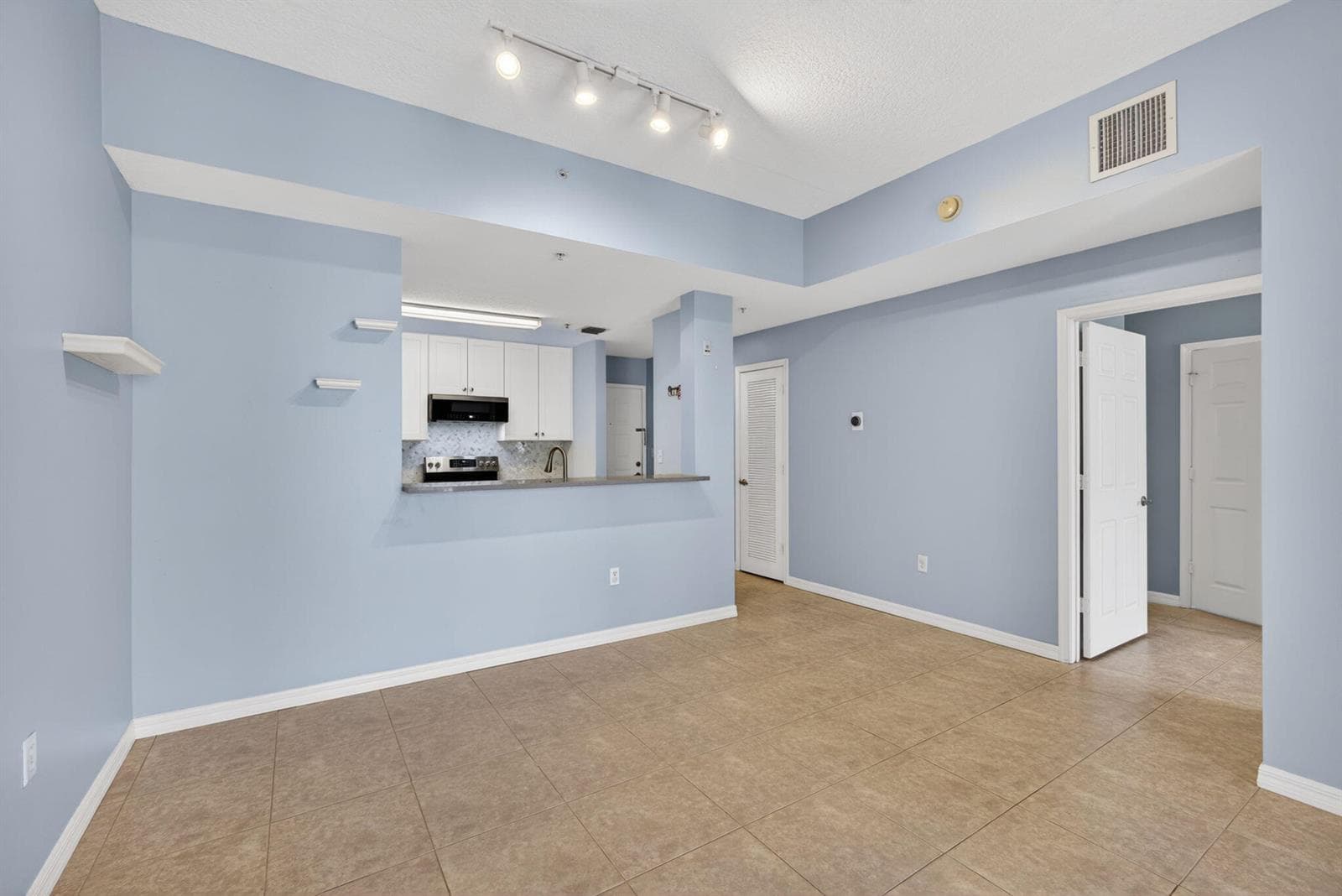 1203 Town Center Drive # 308, Jupiter, FL 33458 — zdjęcie 2