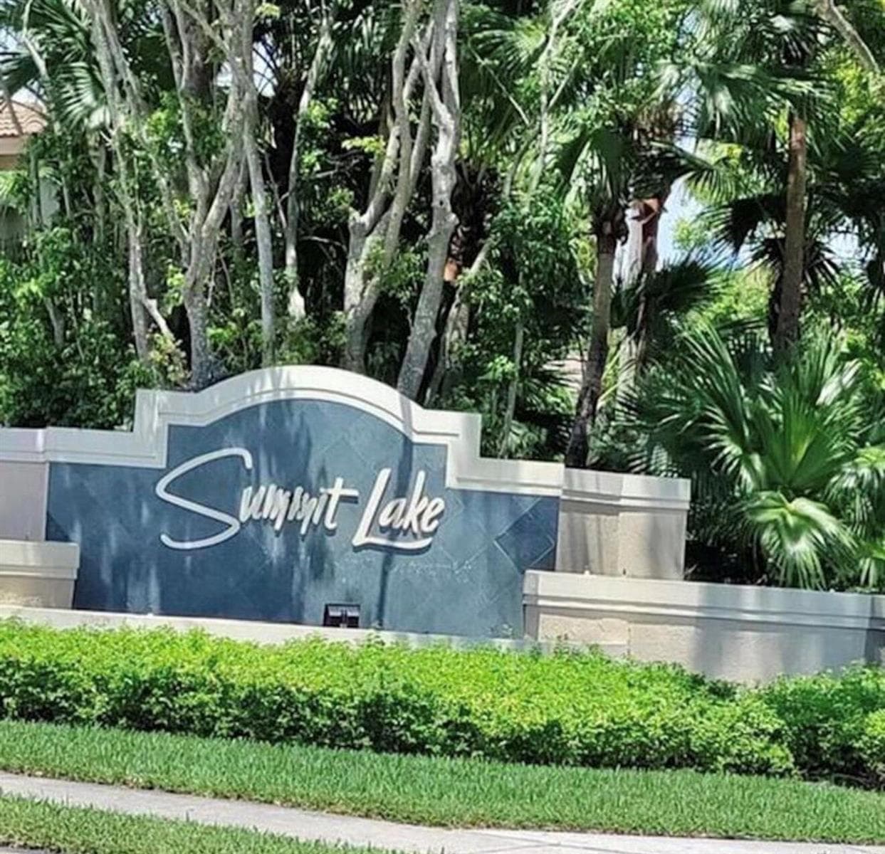 816 Summit Lake Drive, West Palm Beach, FL 33406 — zdjęcie 2