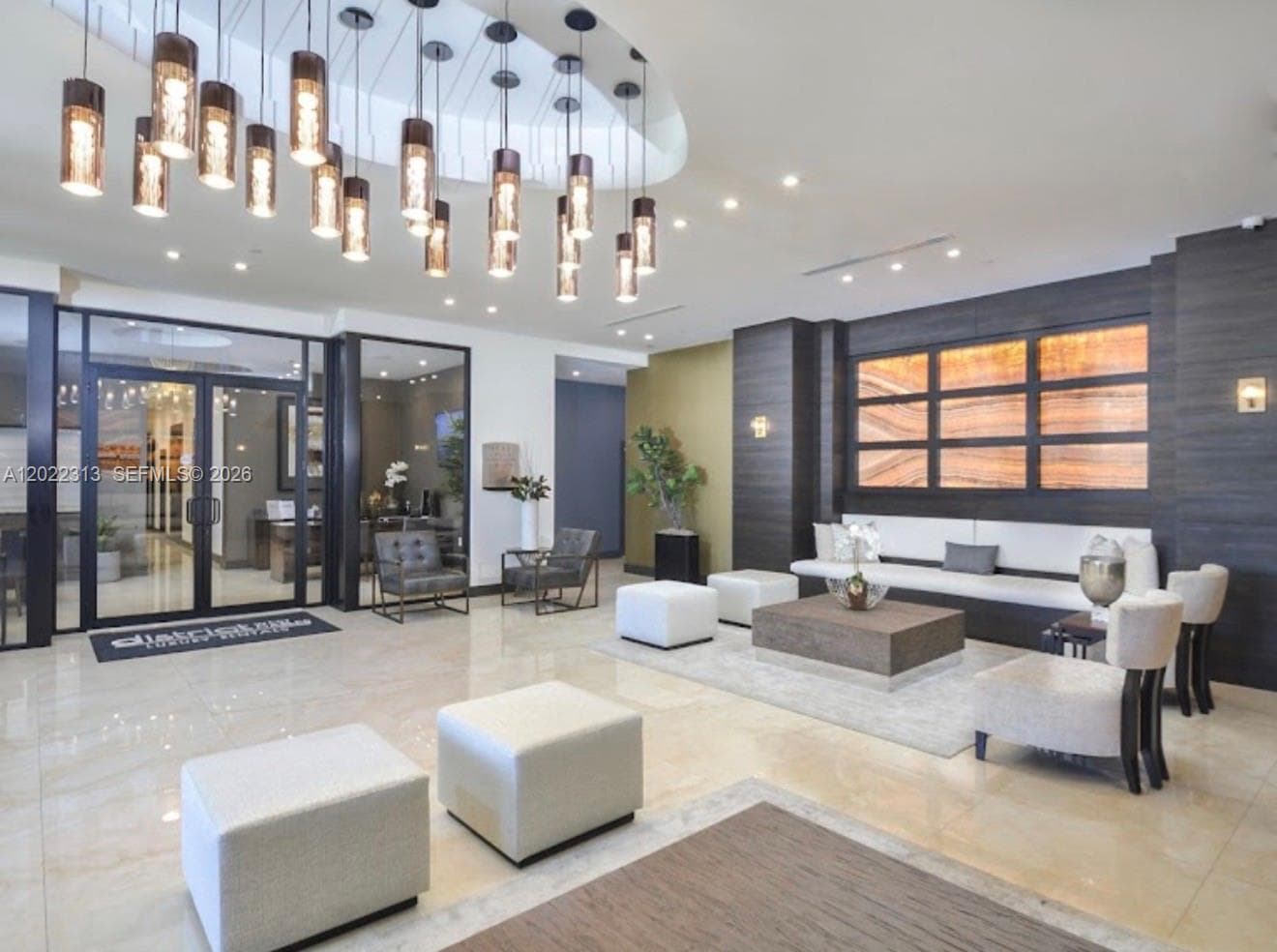 2001 Ludlam # 414, West Miami, FL 33147 — zdjęcie 3