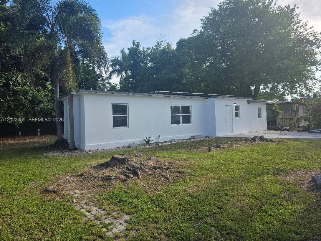 15340 Garfield Dr, Homestead, FL 33033 — zdjęcie 2