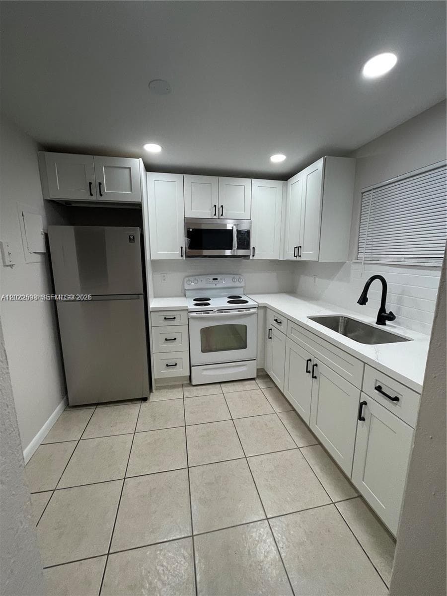 4255 N University Dr # 109, Sunrise, FL 33351 — zdjęcie 3