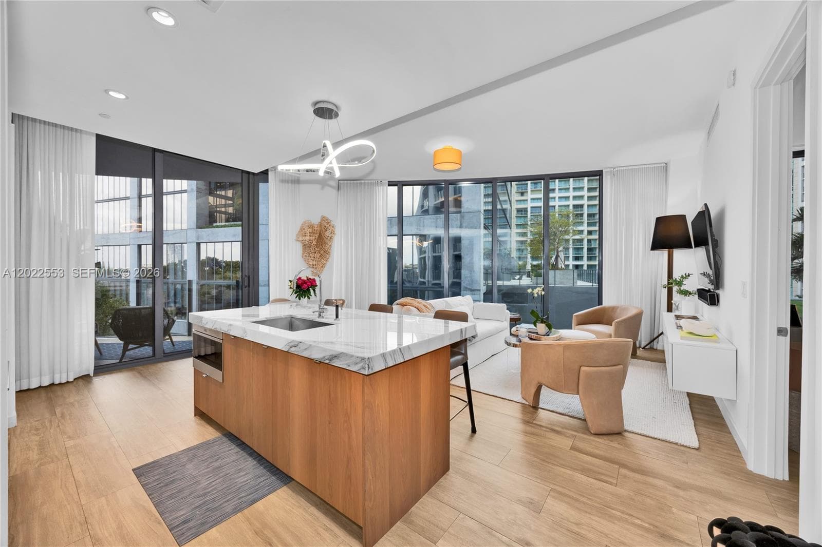 2831 S Bayshore Dr # 705, Miami, FL 33133 — zdjęcie 2