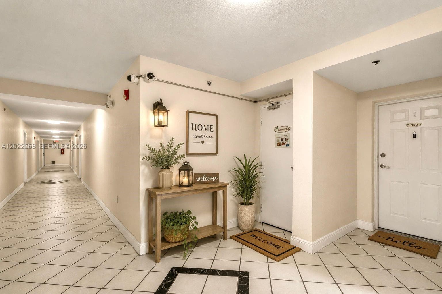 814 NW 36th Ave # 302, Miami, FL 33125 — zdjęcie 3