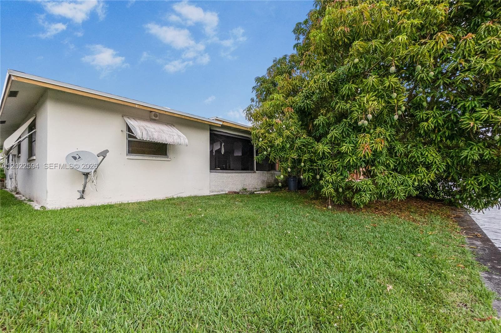 6013 NW 68th, Tamarac, FL 33321 — zdjęcie 2