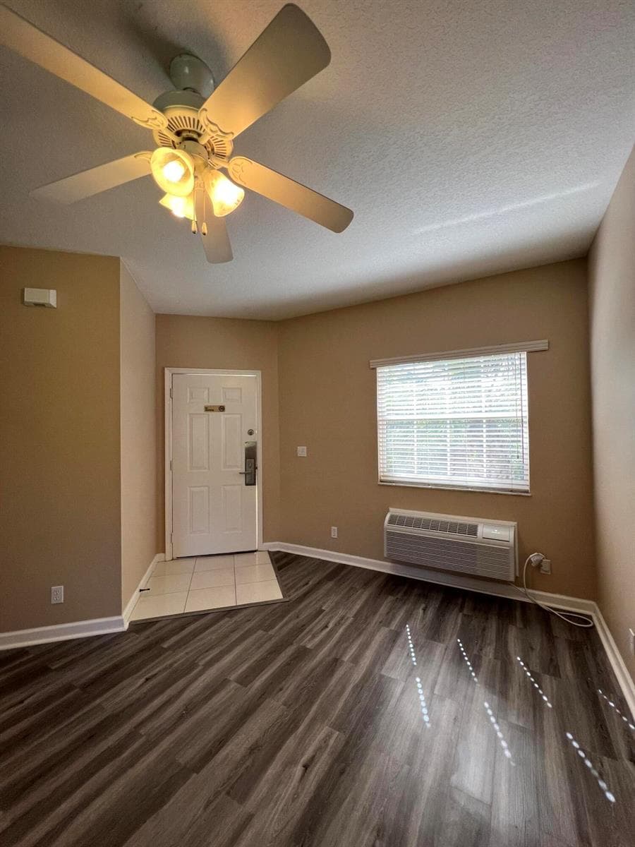 8242 Mulligan Circle # B, Port St. Lucie, FL 34986 — zdjęcie 4