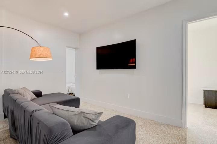 224 NE 111th St, Miami, FL 33161 — zdjęcie 5