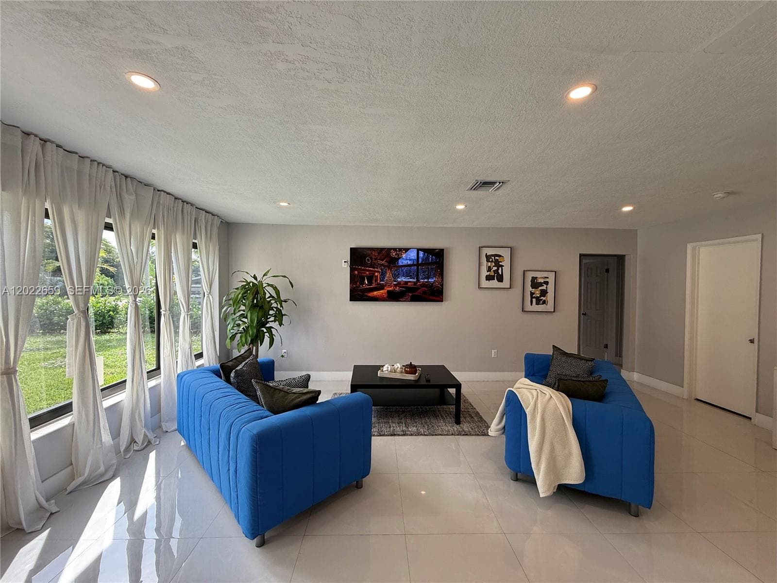 1825 SW 43rd Ave, Fort Lauderdale, FL 33317 — zdjęcie 4