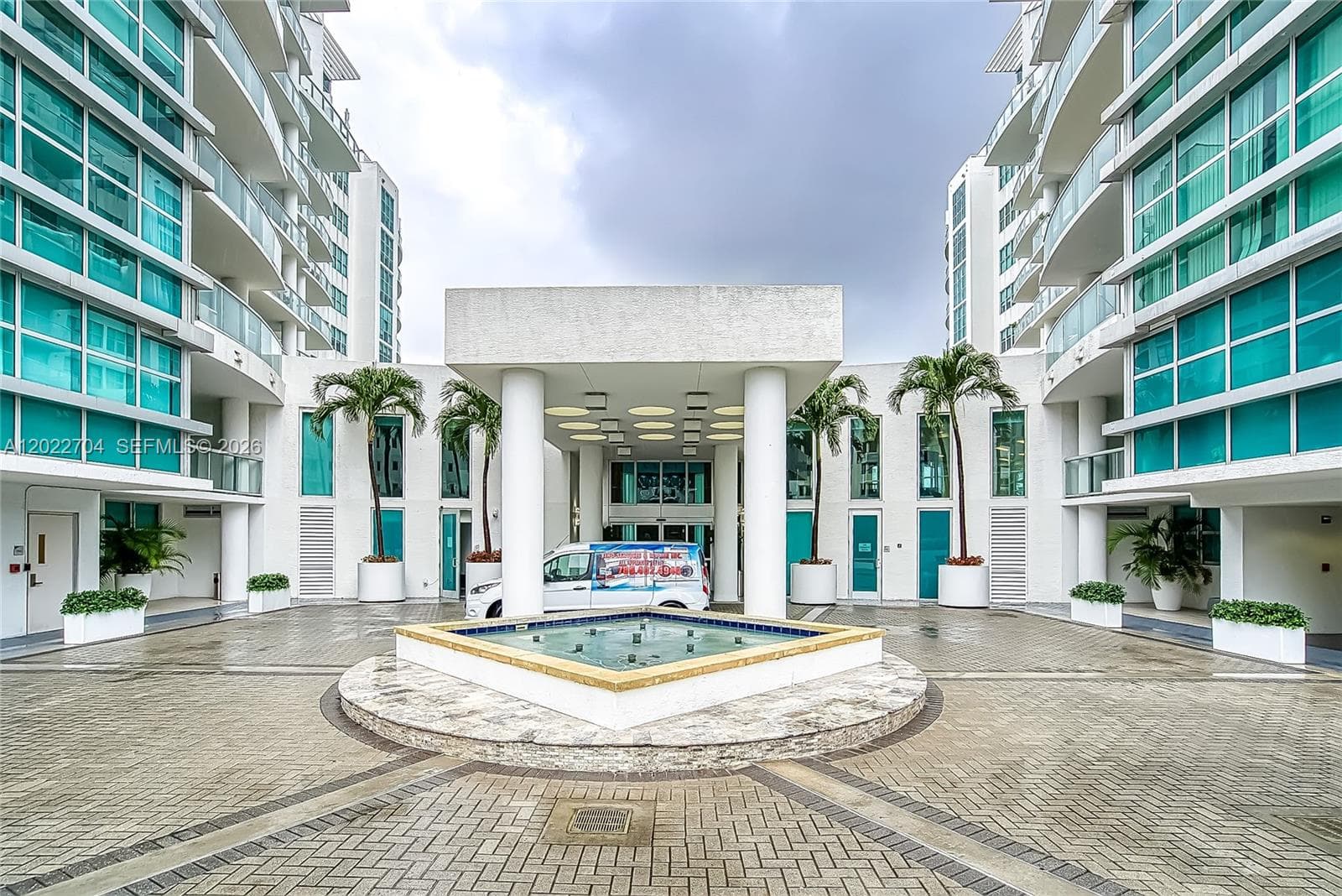 3131 NE 188th St # 1-1104, Aventura, FL 33180 — zdjęcie 2