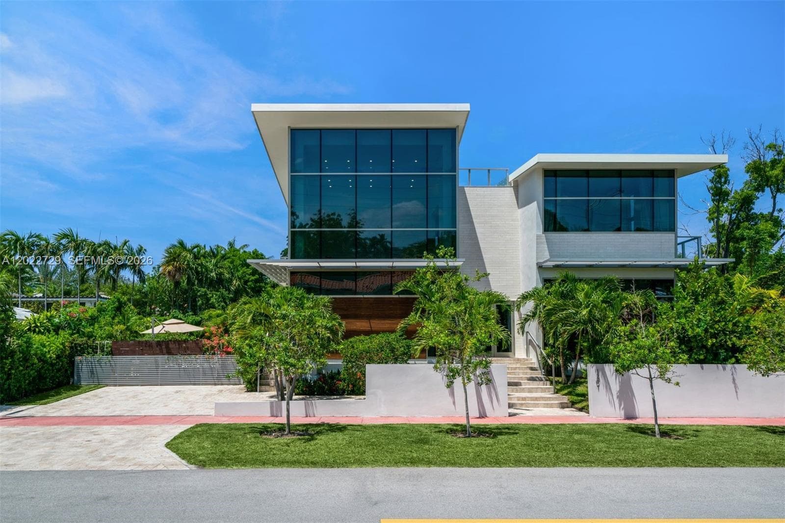 1201 W 47th St, Miami Beach, FL 33140 — zdjęcie 2