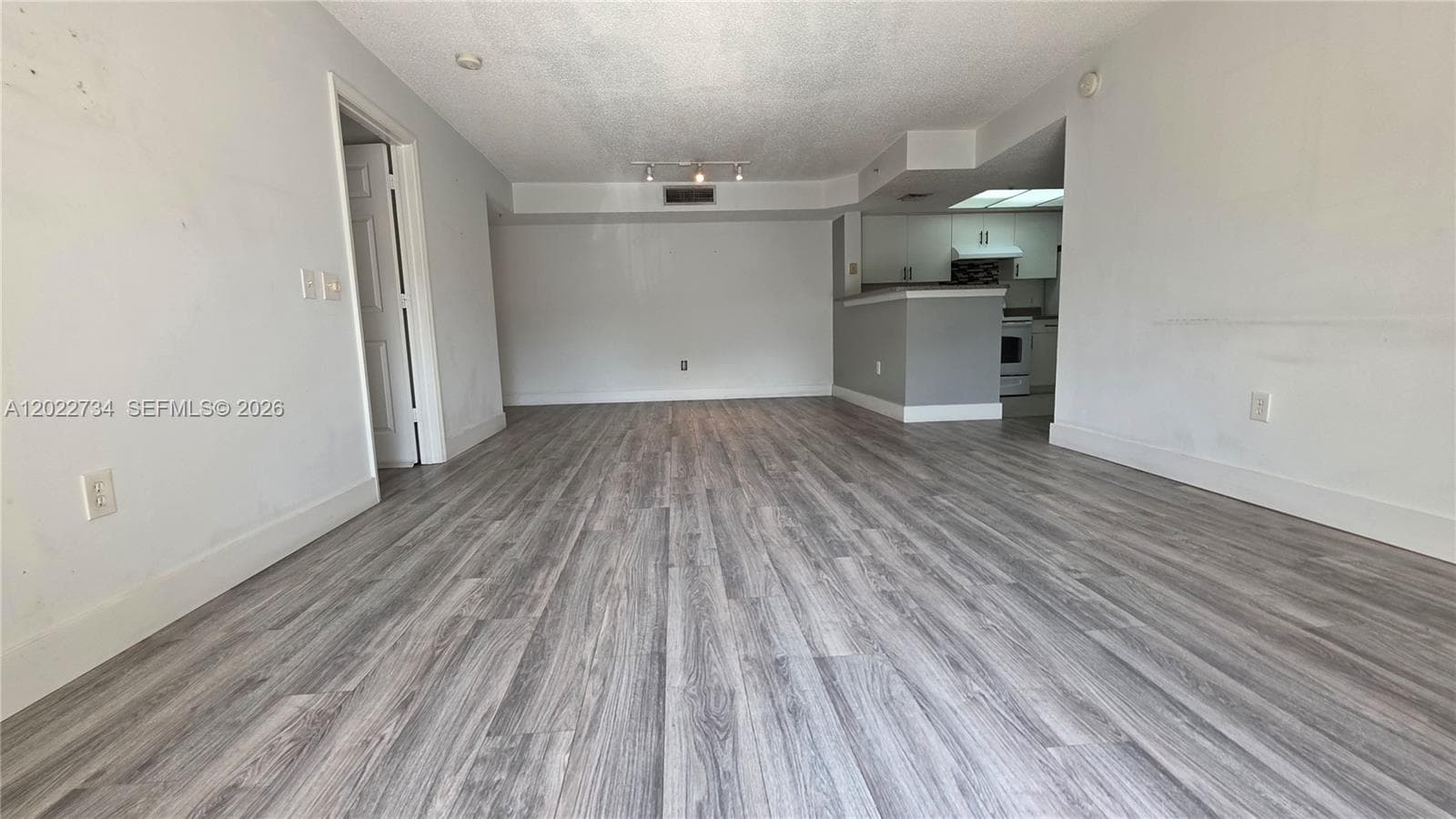 5011 Wiles Rd # 203, Coconut Creek, FL 33073 — zdjęcie 2
