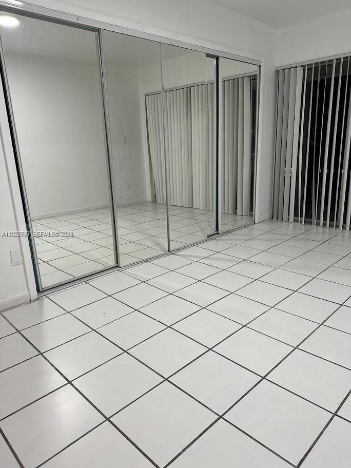4271 NW 11th St # 1, Miami, FL 33126 — zdjęcie 5