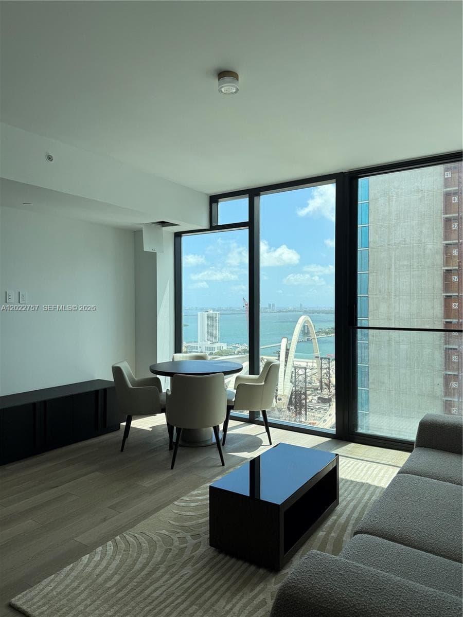 20 NE 11th ST # 3506, Miami, FL 331 — zdjęcie 2