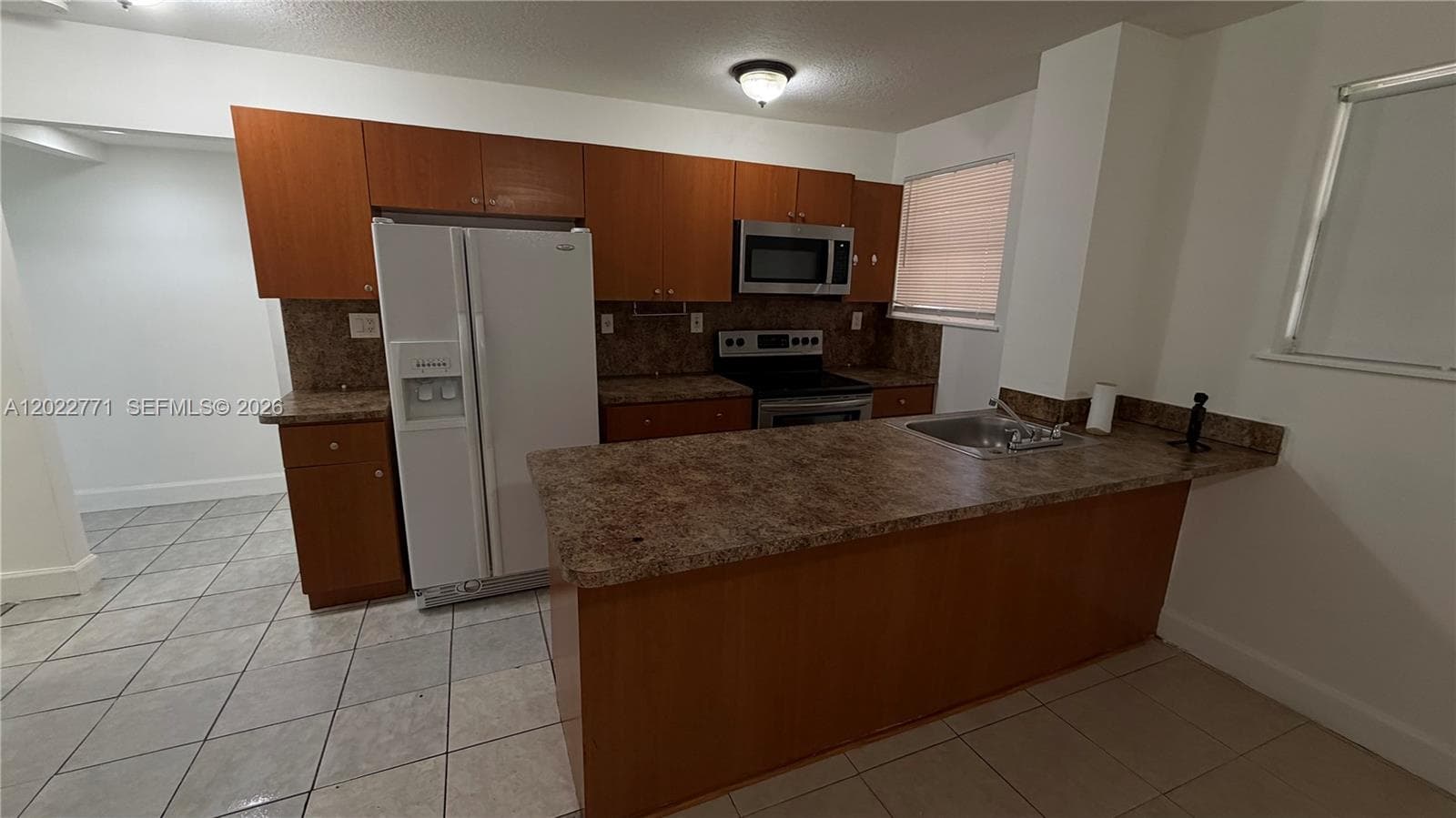 14180 NW 22nd Ave # 1, Opa-Locka, FL 33054 — zdjęcie 2