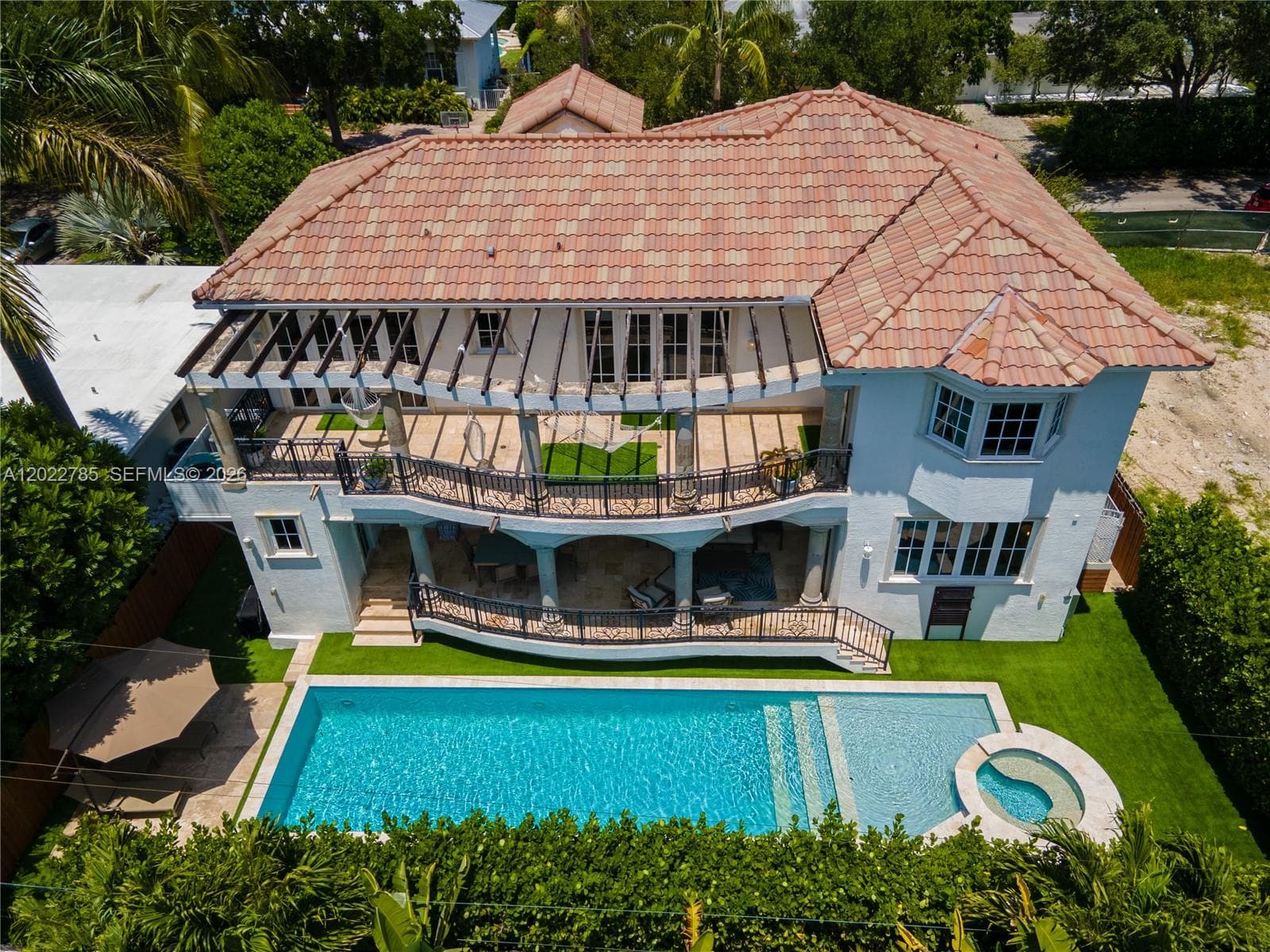 350 Redwood Ln, Key Biscayne, FL 33149 — zdjęcie 2