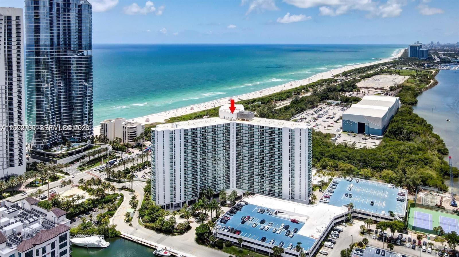 100 Bayview Dr # 208, Sunny Isles Beach, FL 33160 — zdjęcie 2