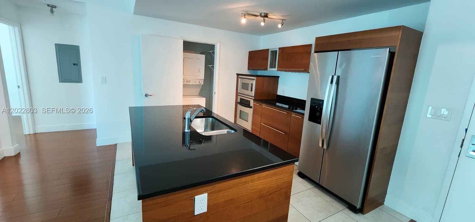 1900 N Bayshore Dr # 3717, Miami, FL 33132