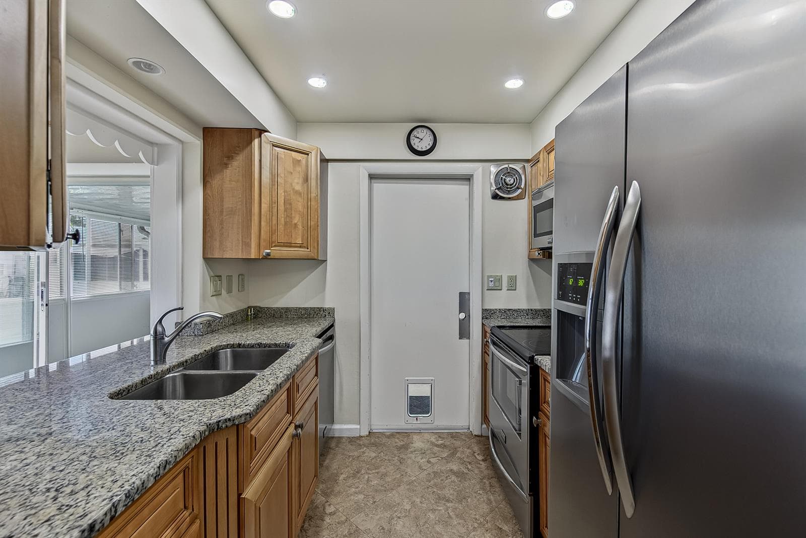 2581 E Golf Boulevard, Pompano Beach, FL 33064 — zdjęcie 2