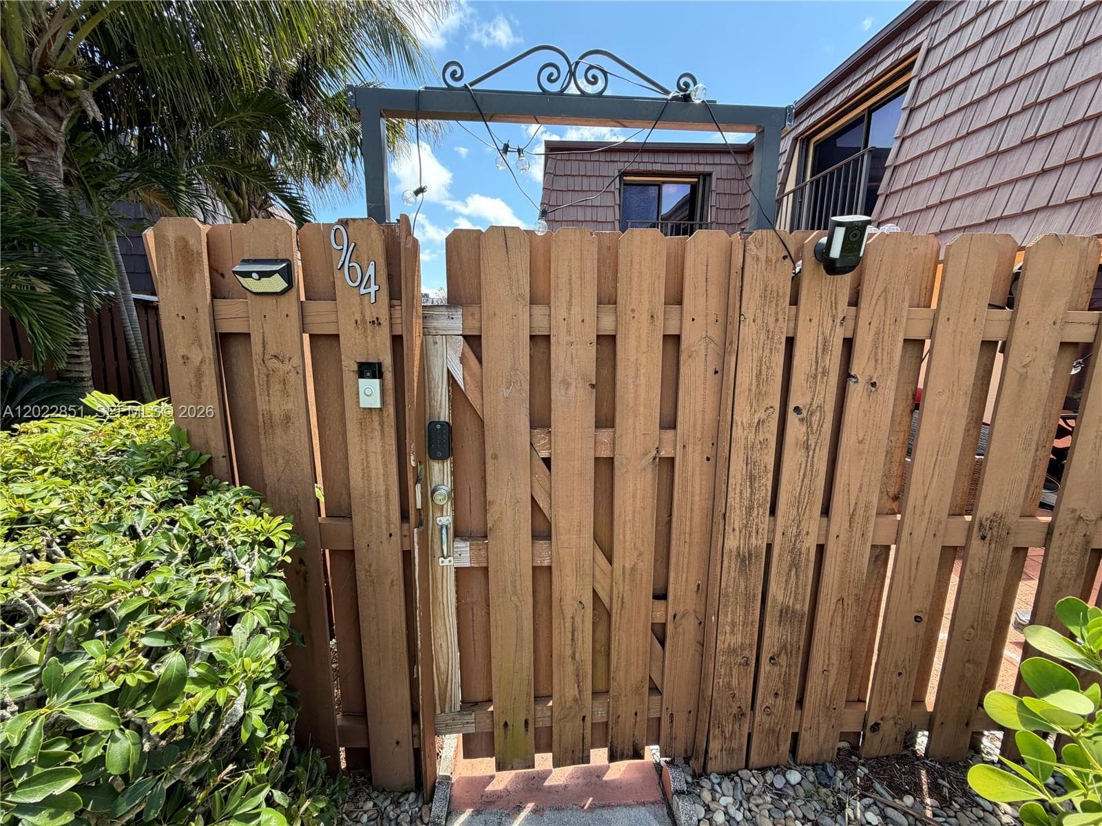 964 Springdale Cir, Palm Springs, FL 33461 — zdjęcie 3