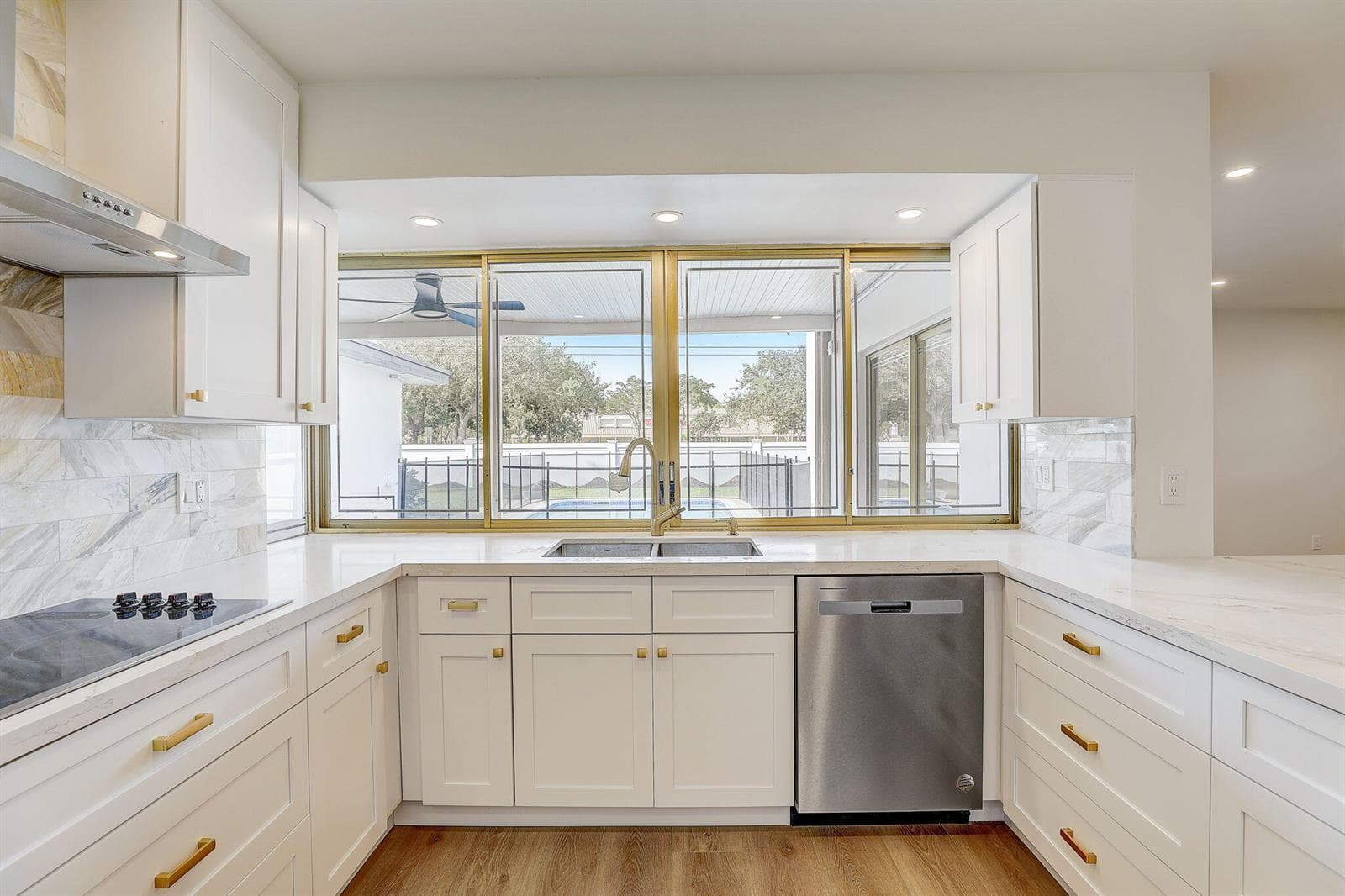 3900 N 45th Avenue, Hollywood, FL 33021 — zdjęcie 3