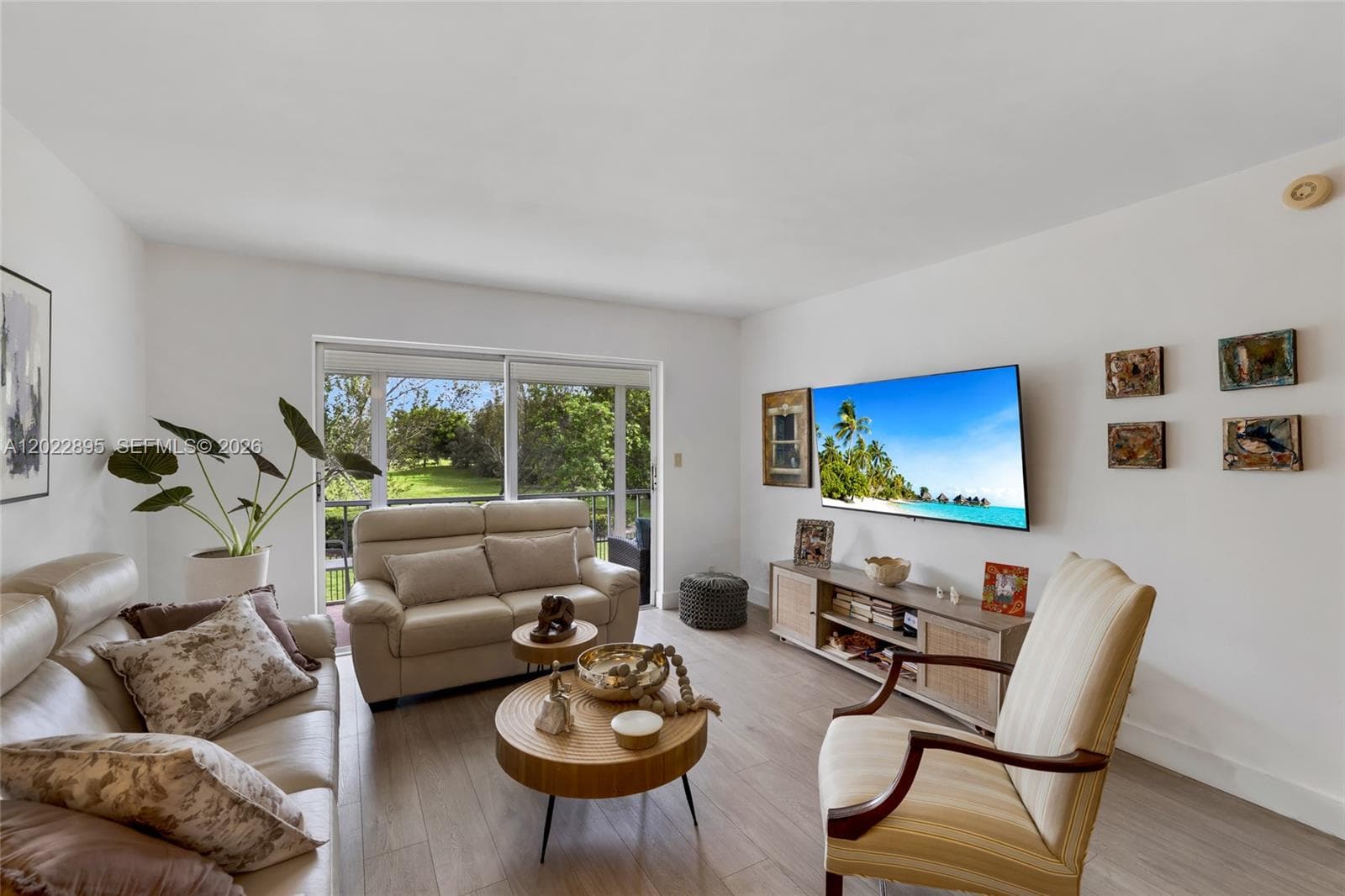 950 Hillcrest Dr # 212, Hollywood, FL 33021 — zdjęcie 5