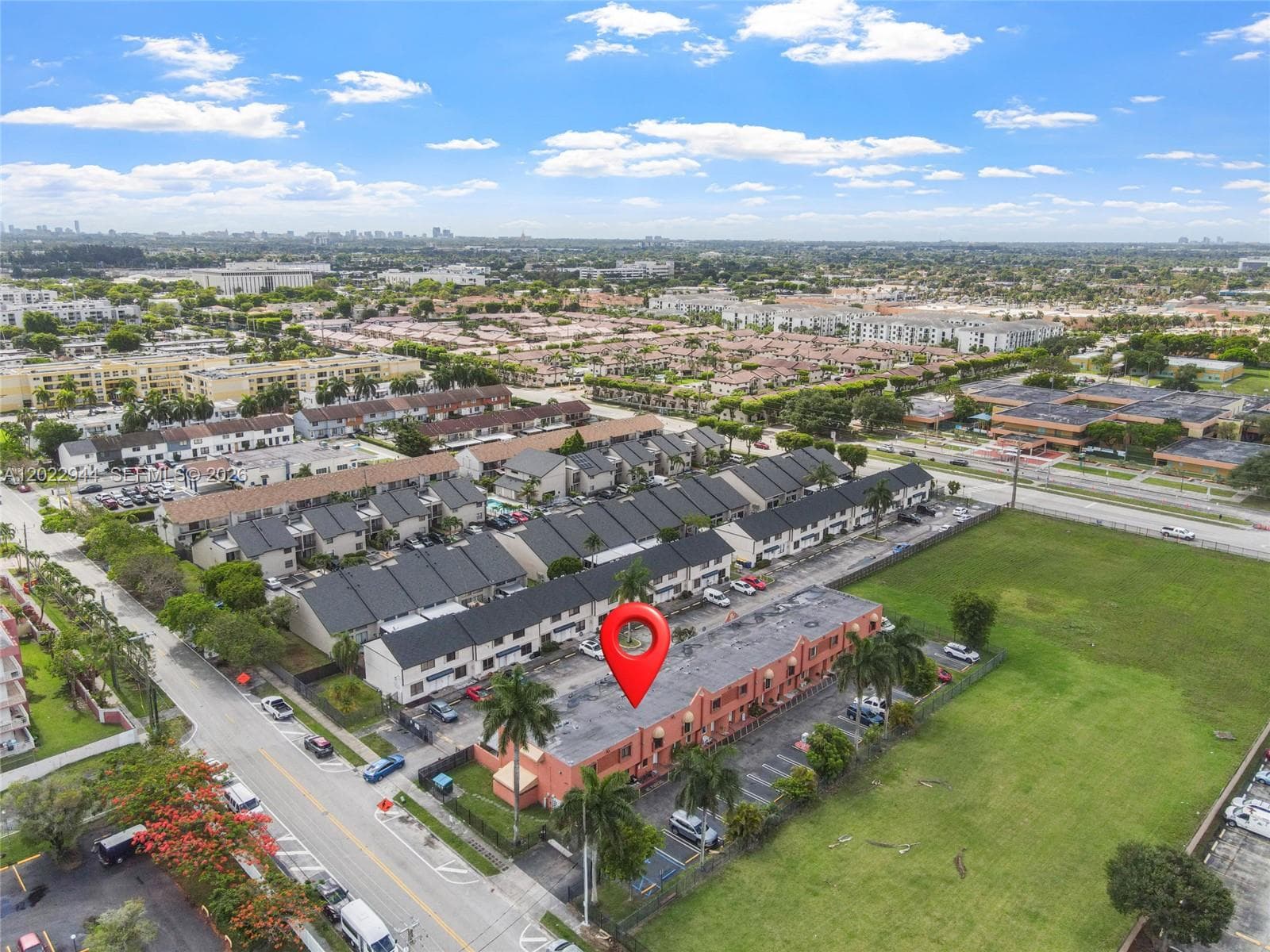 8454 NW 8th St # 2, Miami, FL 33126 — zdjęcie 5