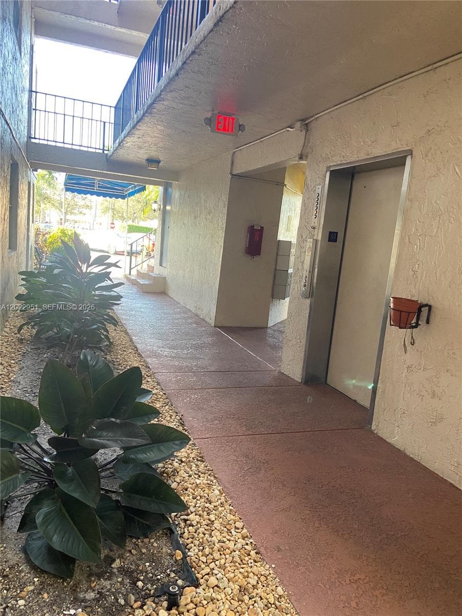 7502 NW 30th Pl # 417, Sunrise, FL 33313 — zdjęcie 5