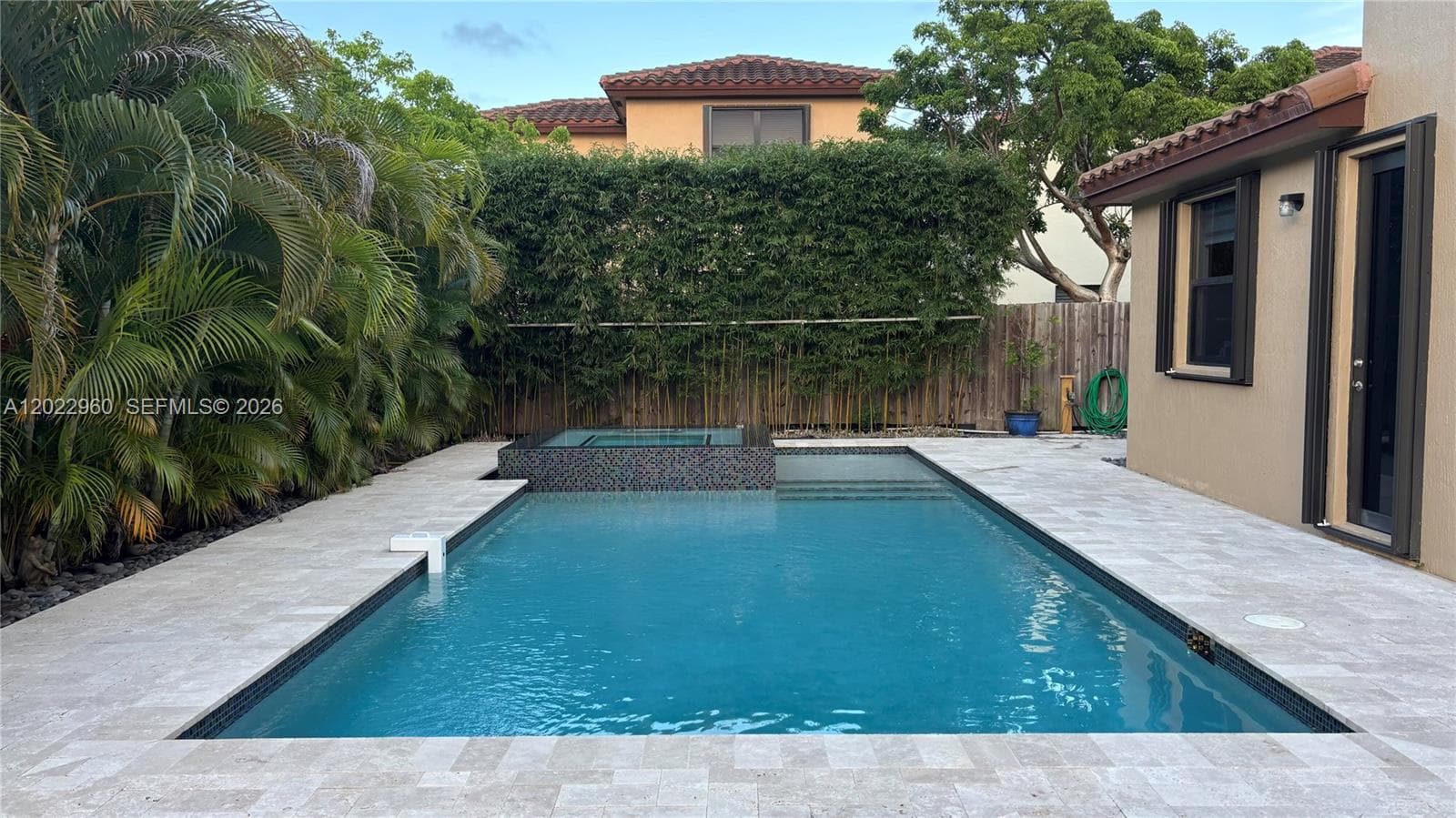 157 NE 25th Ave, Homestead, FL 33033 — zdjęcie 2