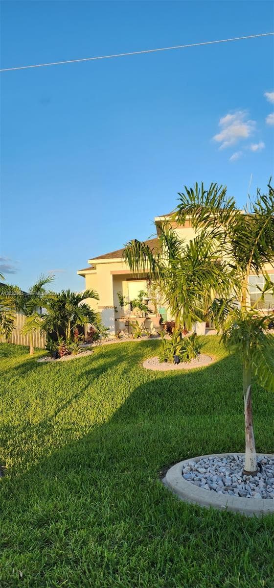 225 SW 31ST PL, Cape Coral, FL 33991 — zdjęcie 2