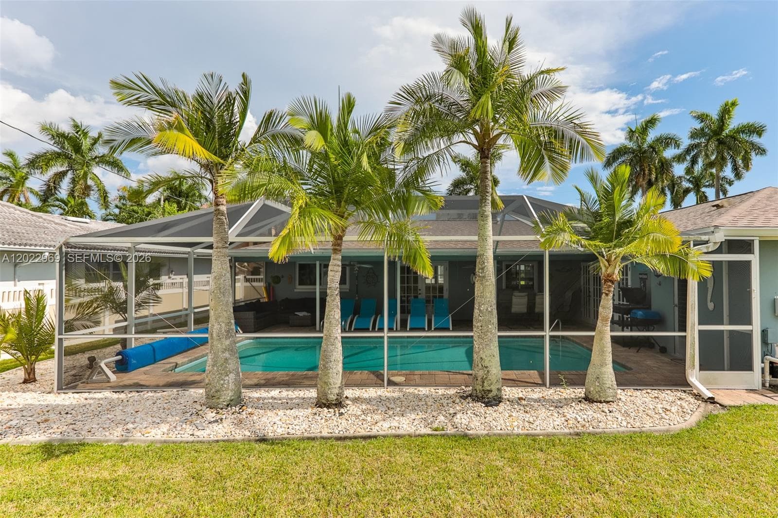 355 Bayshore Dr, Cape Coral, FL 33904 — zdjęcie 3