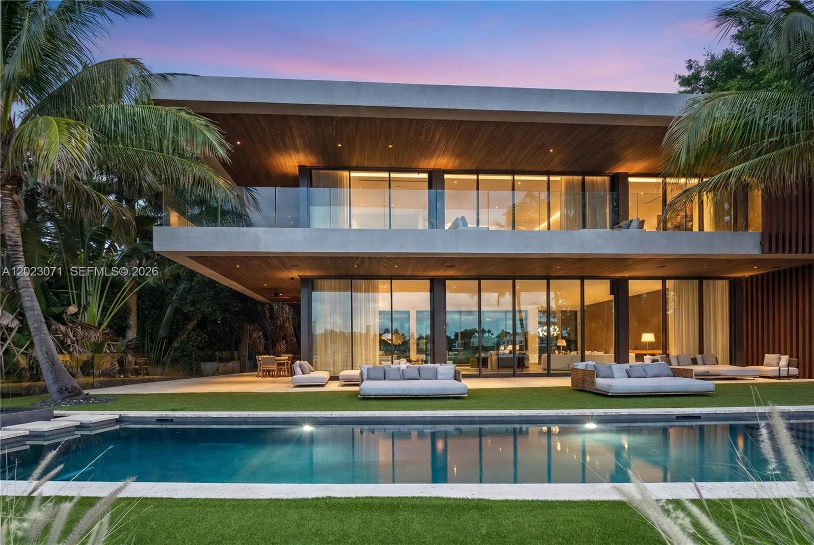 28 W Dilido Dr, Miami Beach, FL 33139 — zdjęcie 2