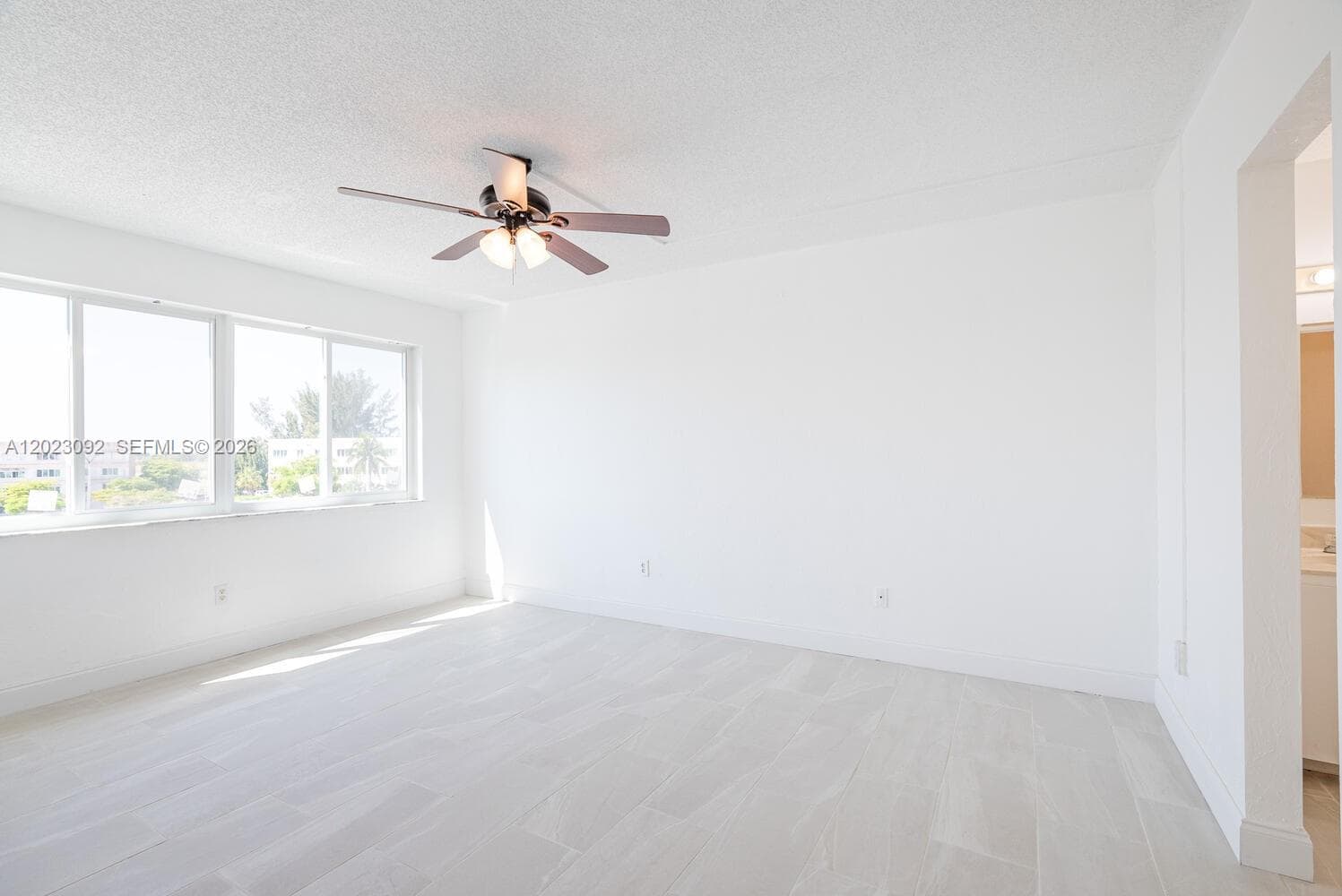 14840 Naranja Lakes Blvd # C4R, Homestead, FL 33032 — zdjęcie 2