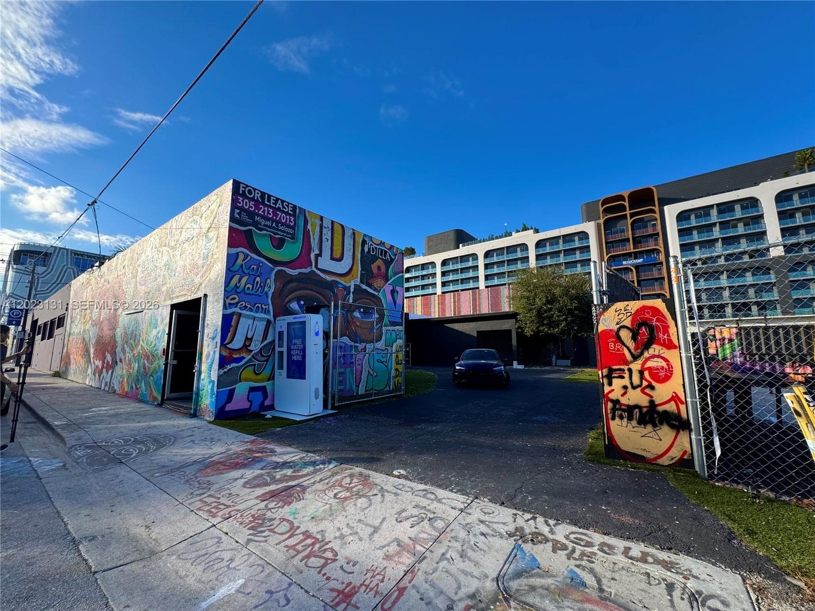 239 NW 26th St, Miami, FL 33127 — zdjęcie 3