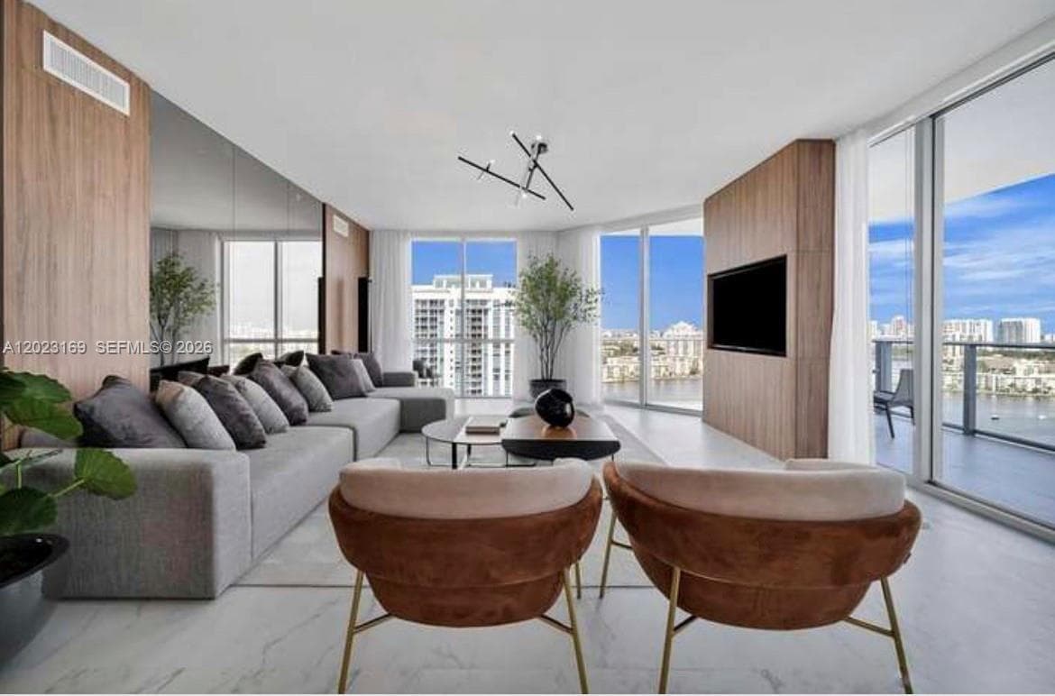 17111 Biscayne Blvd # 2209, North Miami Beach, FL 33160 — zdjęcie 4