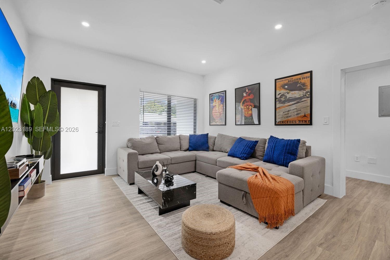 121 NW 53rd St, Miami, FL 33127 — zdjęcie 4