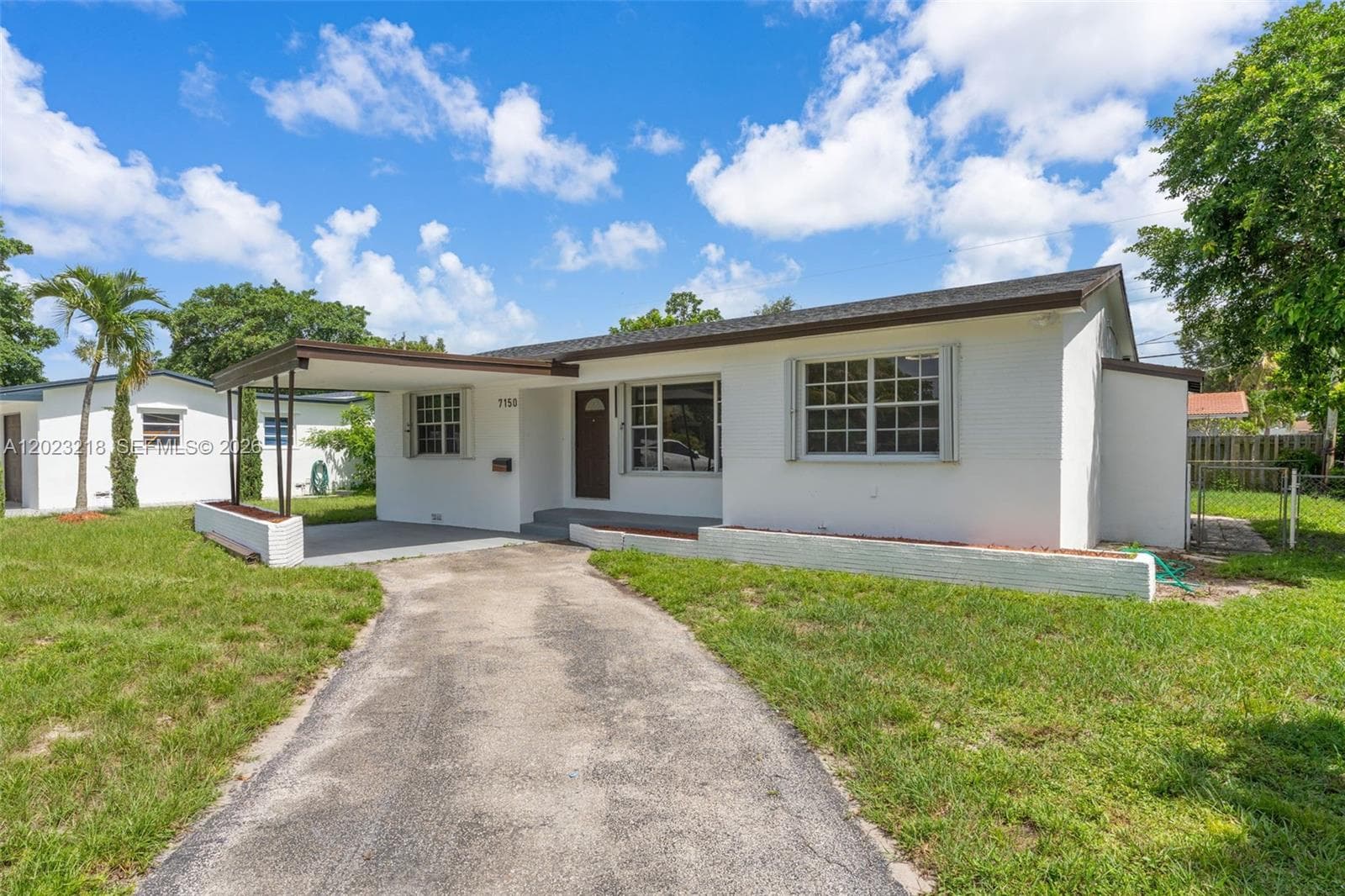 7150 SW 10th St, Pembroke Pines, FL 33023 — zdjęcie 3