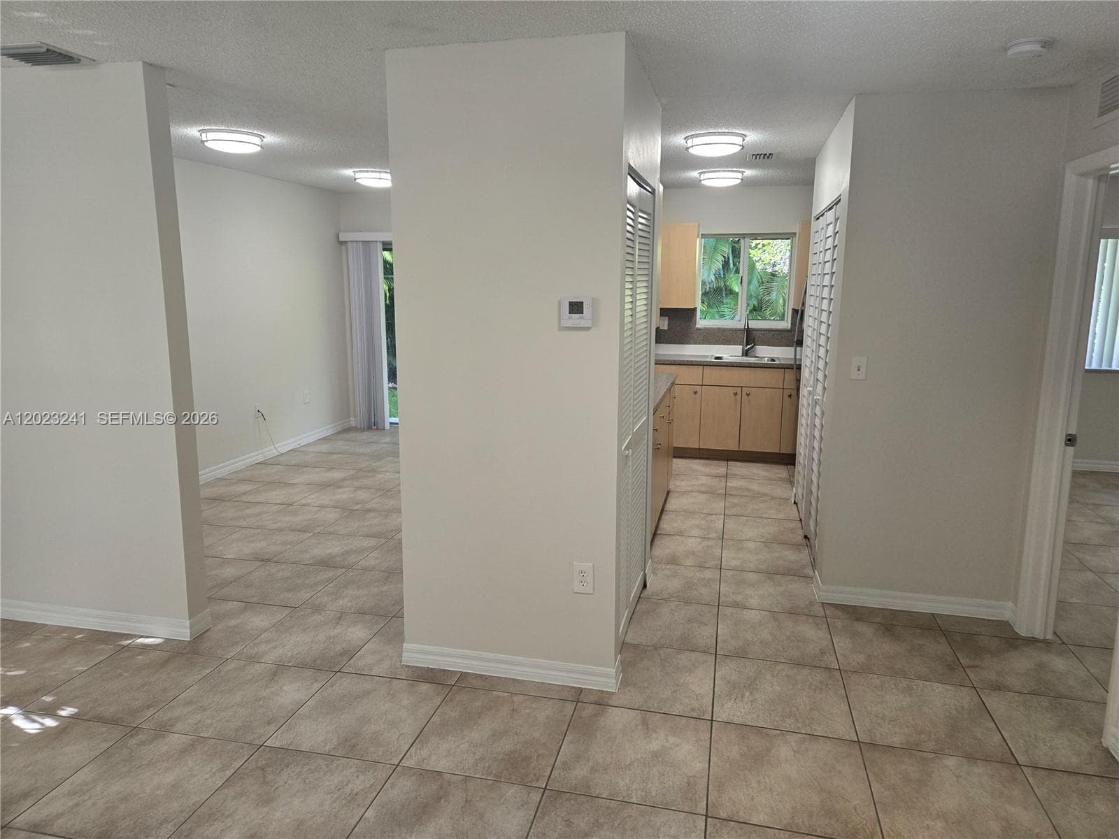 9440 SW 169th St # 00, Palmetto Bay, FL 33157 — zdjęcie 2