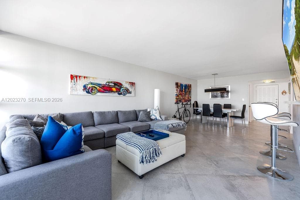 600 Parkview Dr # 829, Hallandale Beach, FL 33009 — zdjęcie 5