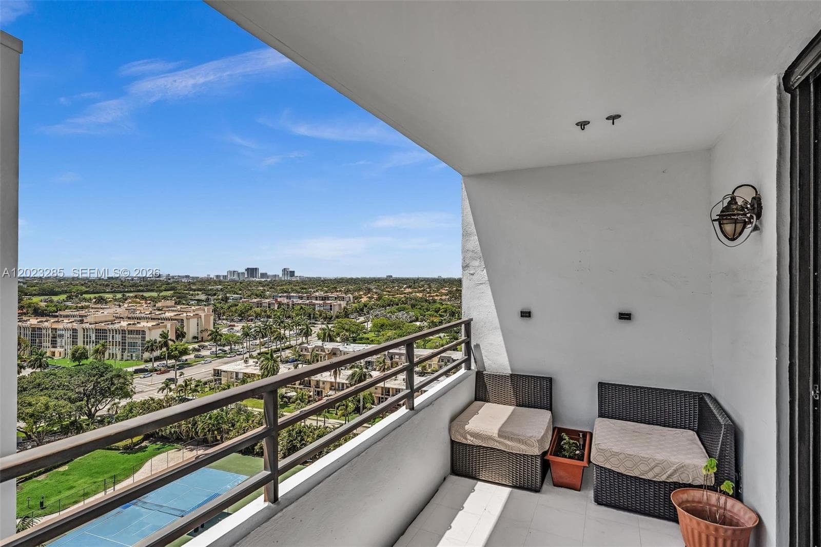 2500 Parkview Dr # 1514, Hallandale Beach, FL 33009 — zdjęcie 5